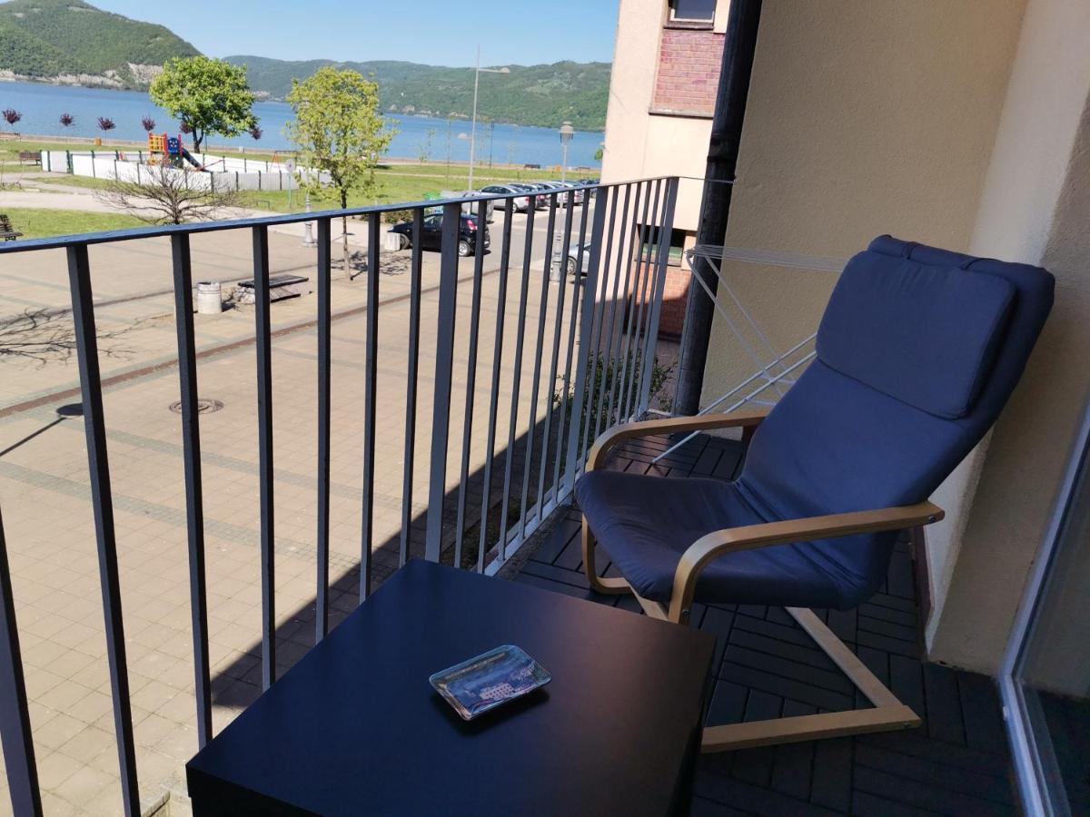 Apartman Terassa Donji Milanovac Buitenkant foto